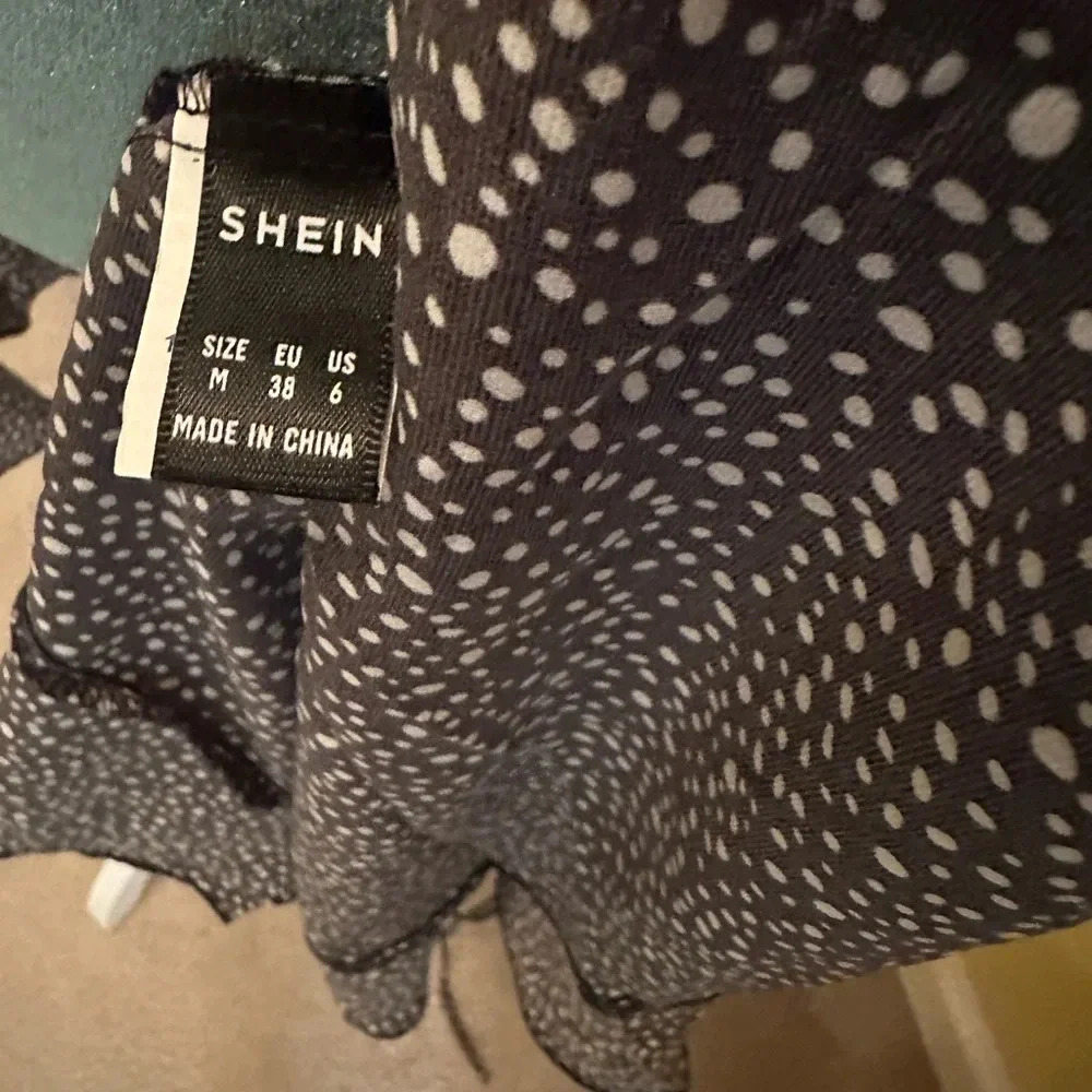 Polka dot spaghetti strap wrap dress - Picture 9 of 10